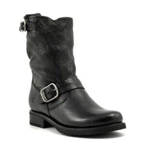 Frye Veronica Short - Black